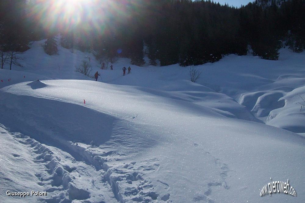 05- dune di neve, modellate dal vento .jpg